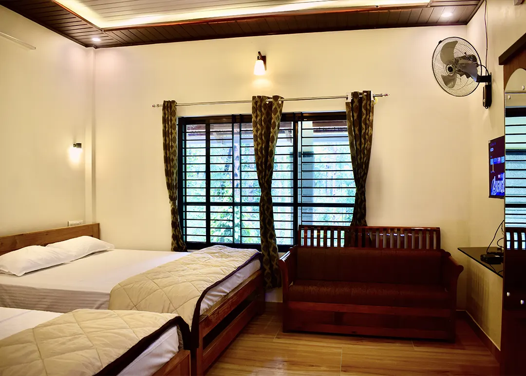 Estate Cottage 5
