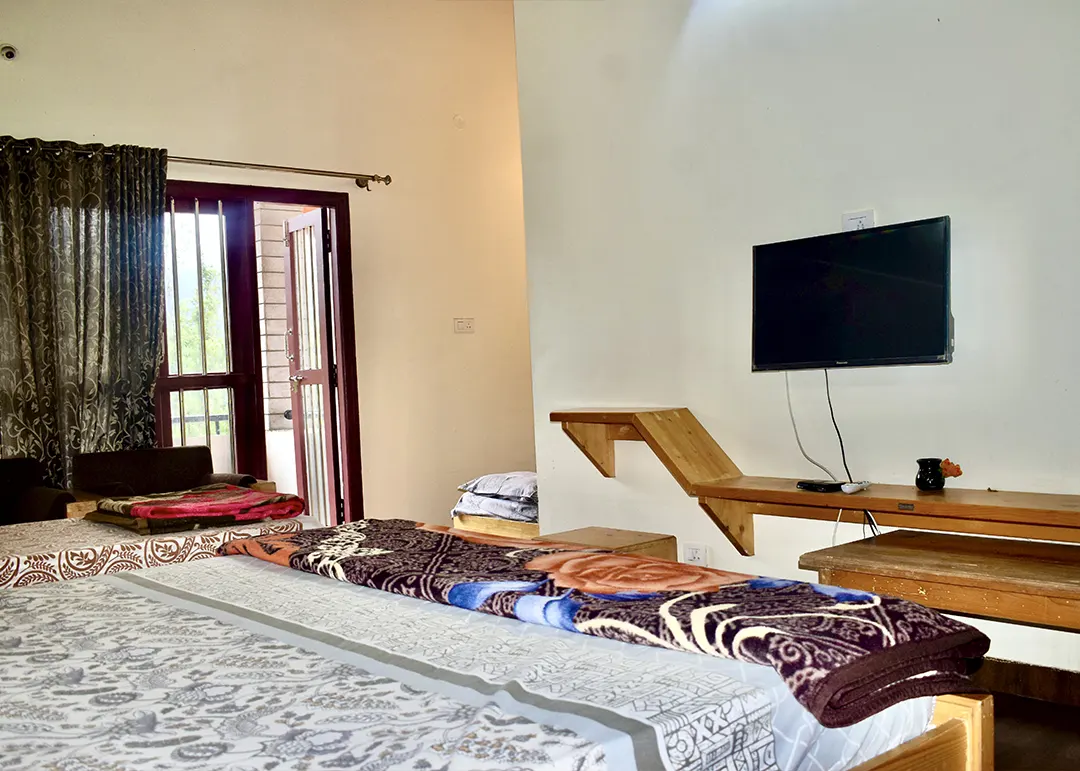 Family Room 3
